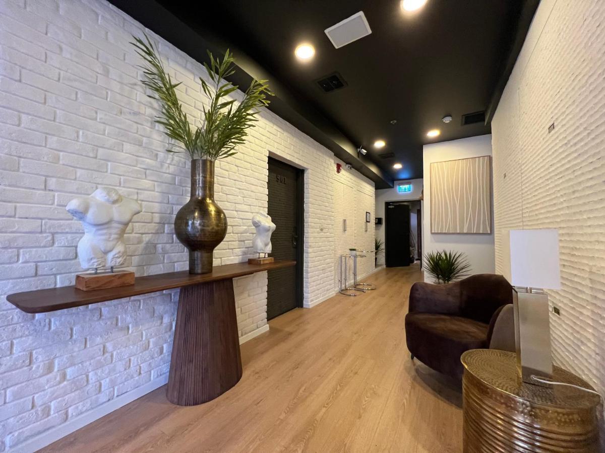 תל אביב Beer Garden Hotel מראה חיצוני תמונה