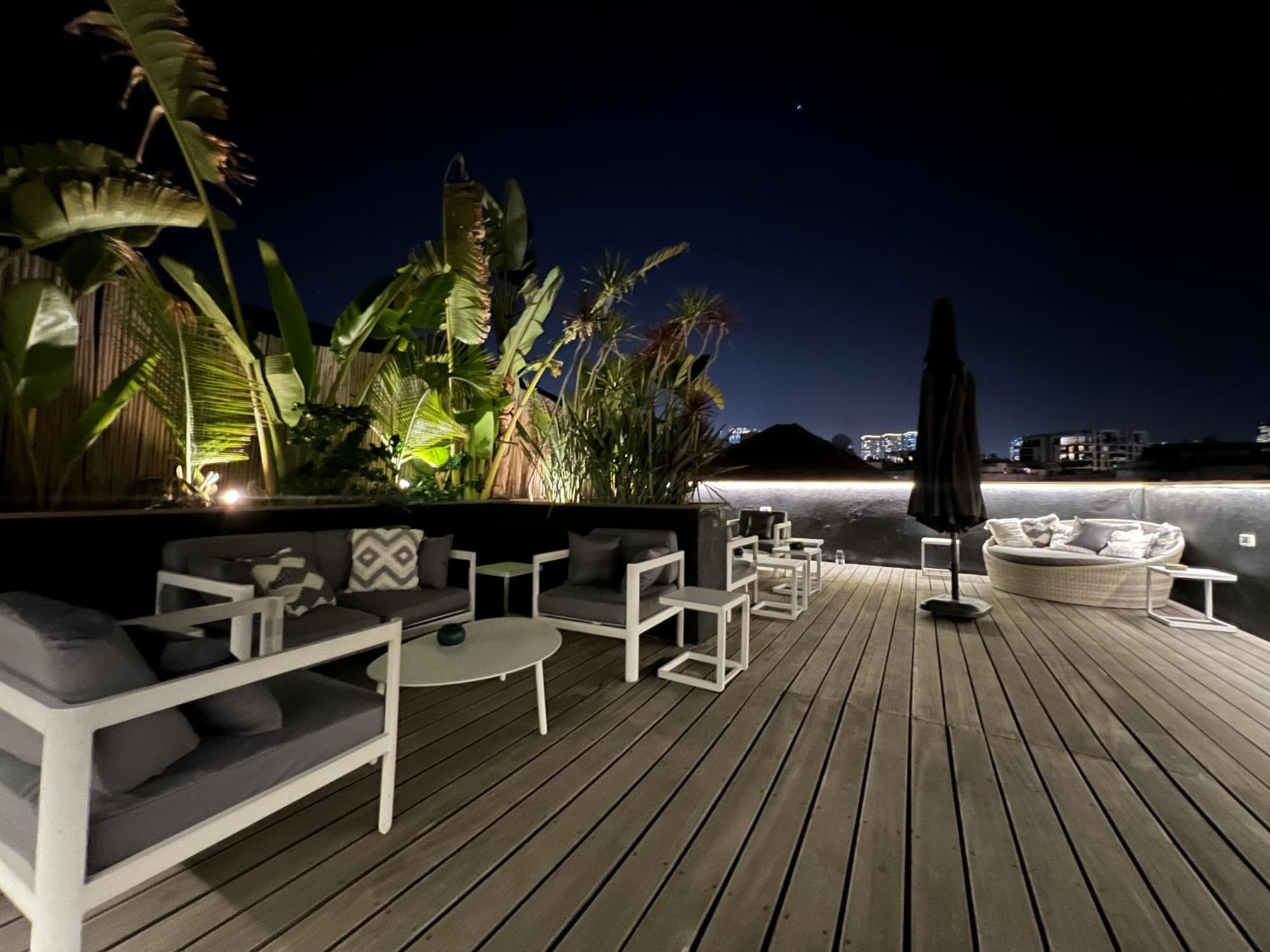 תל אביב Beer Garden Hotel מראה חיצוני תמונה