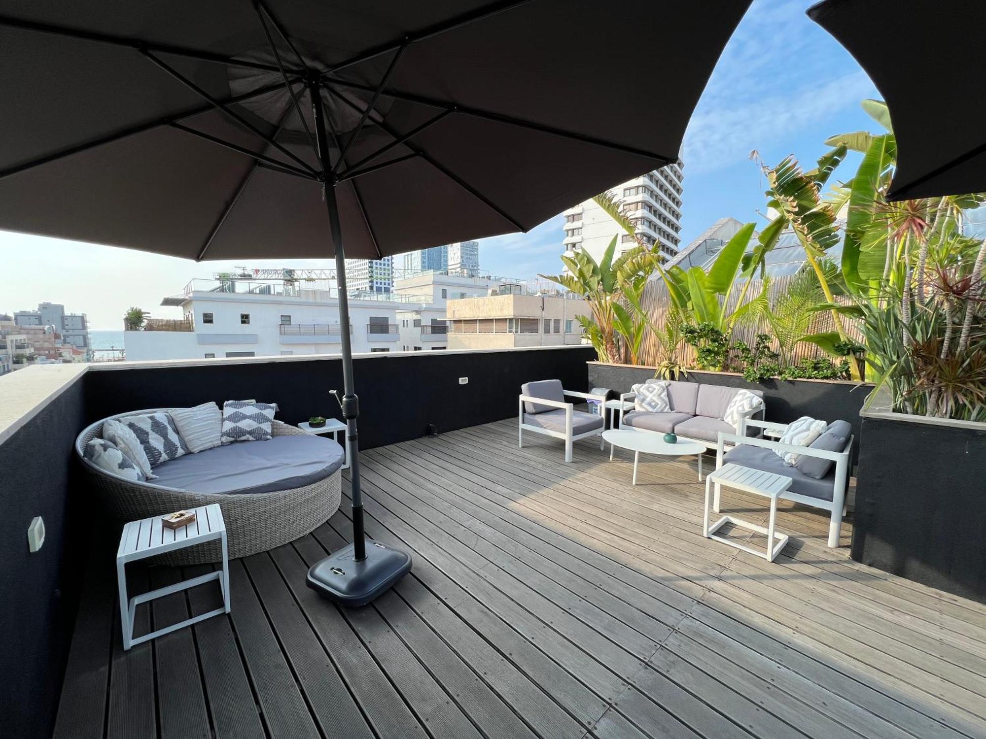 תל אביב Beer Garden Hotel מראה חיצוני תמונה