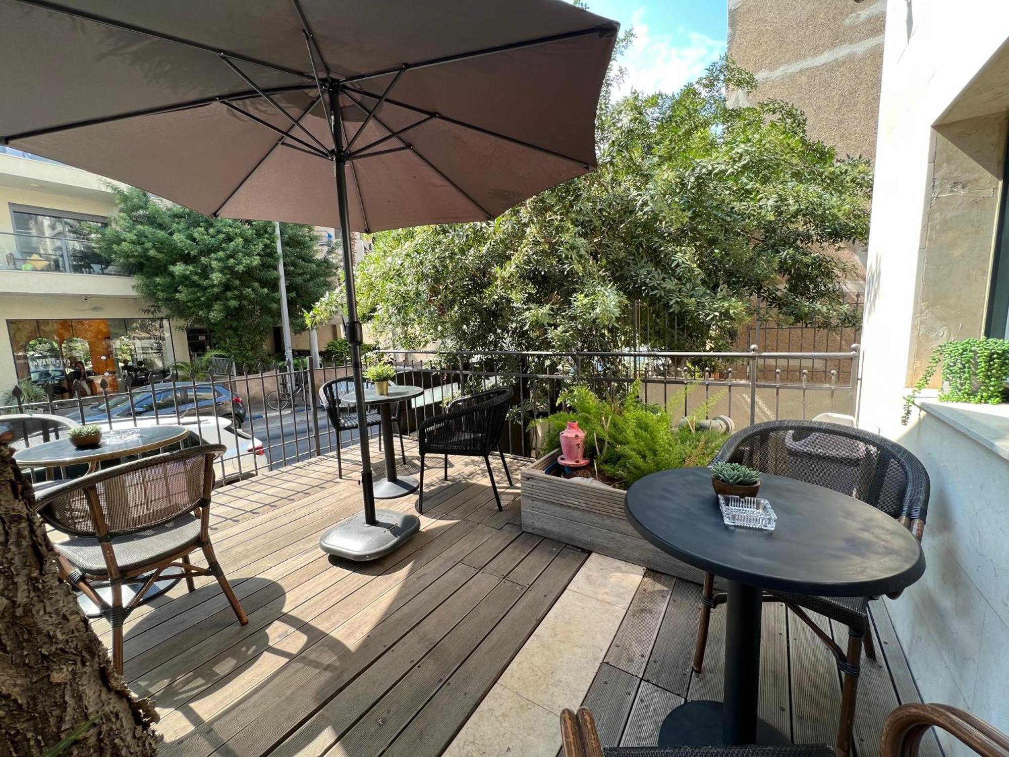 תל אביב Beer Garden Hotel מראה חיצוני תמונה